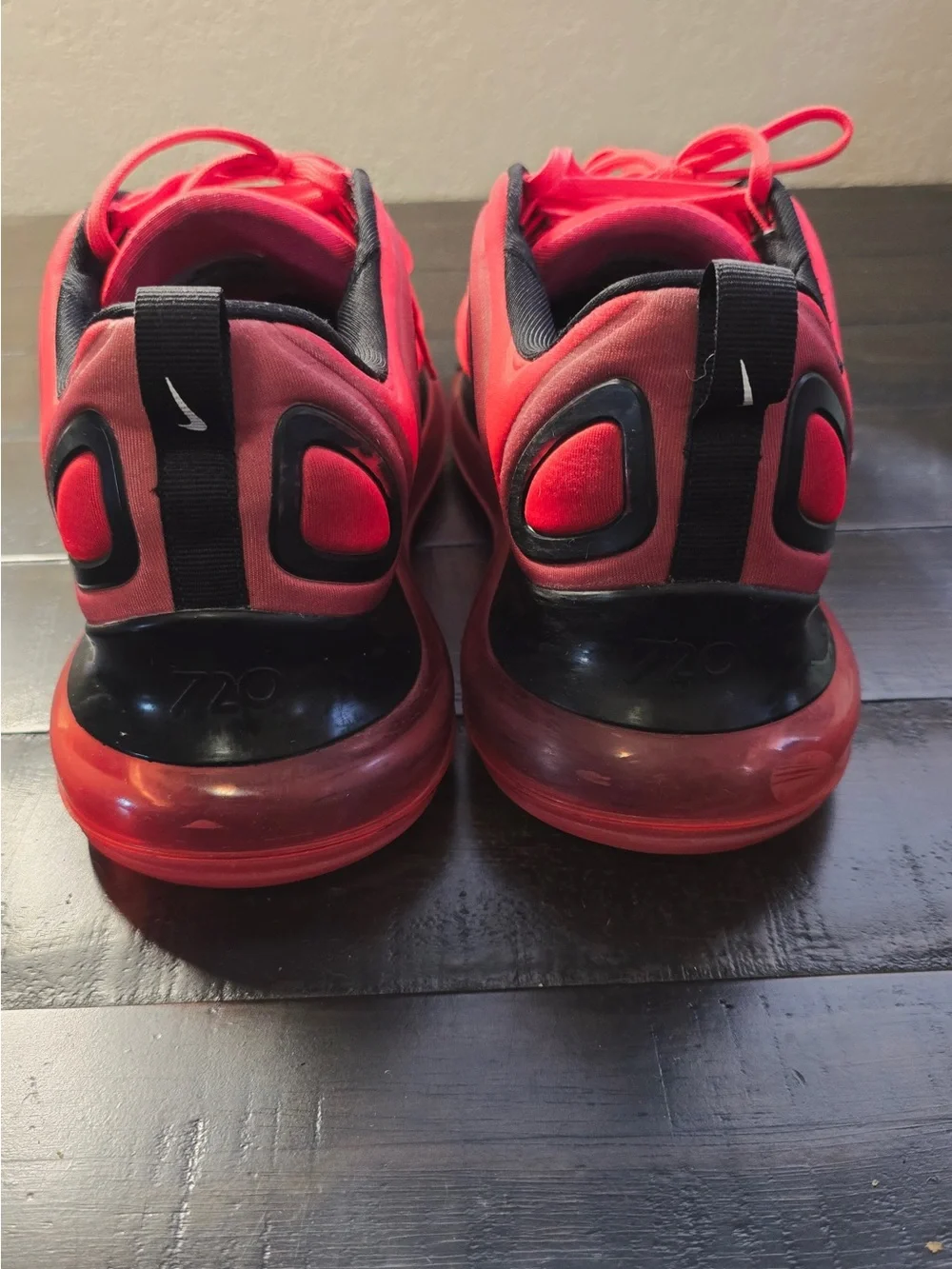 Nike Air Max 720 Red and Black Athletic Sneakers